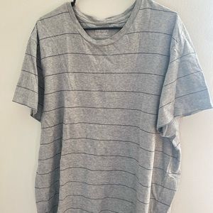 Old Navy Tee XXL